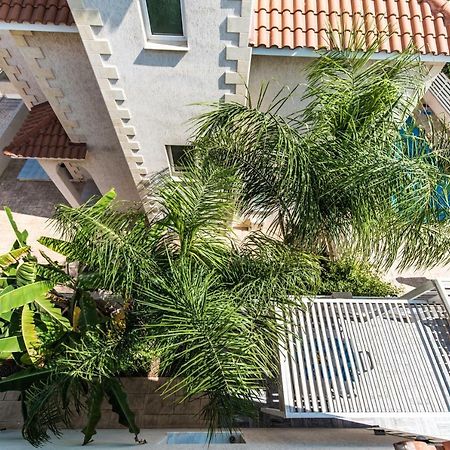 פרוטאראס Timotheos Villa מראה חיצוני תמונה