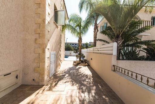 פרוטאראס Timotheos Villa מראה חיצוני תמונה
