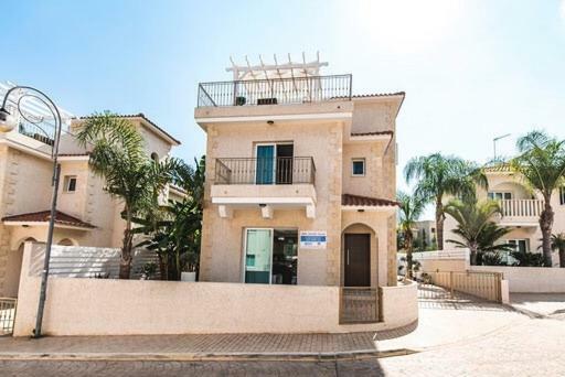 פרוטאראס Timotheos Villa מראה חיצוני תמונה